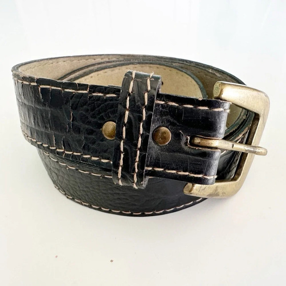 Vintage Black Belt with Gold/Brass Buckle, Crocodile/Alligator embossed size 31 - Picture 1 of 6